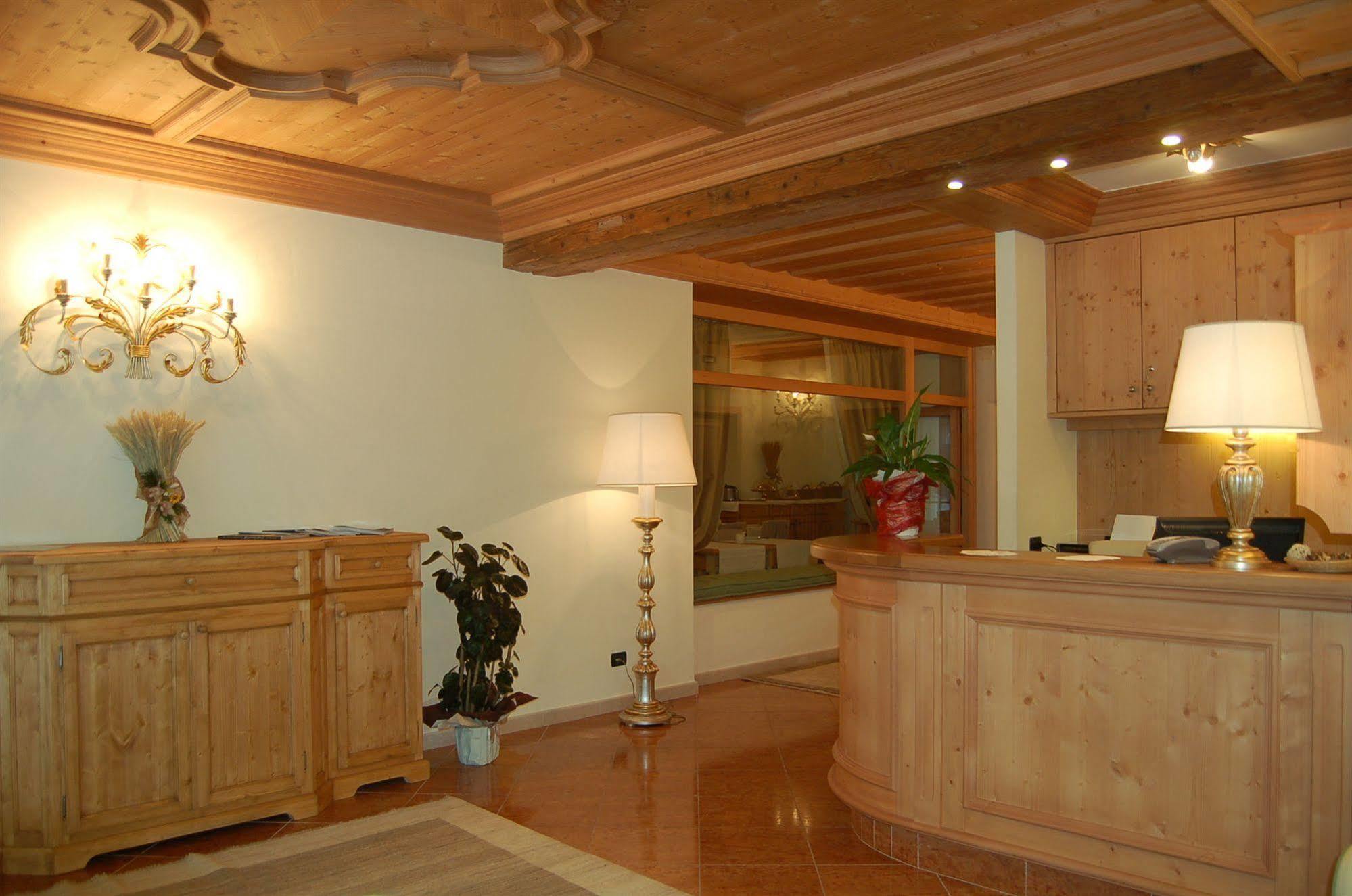 Hotel Belvedere Dolomiti 4*